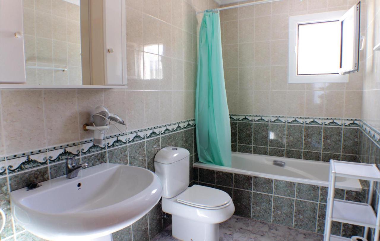 Beautiful Home In Gran Alacant With Kitchen Santa Pola Exterior photo