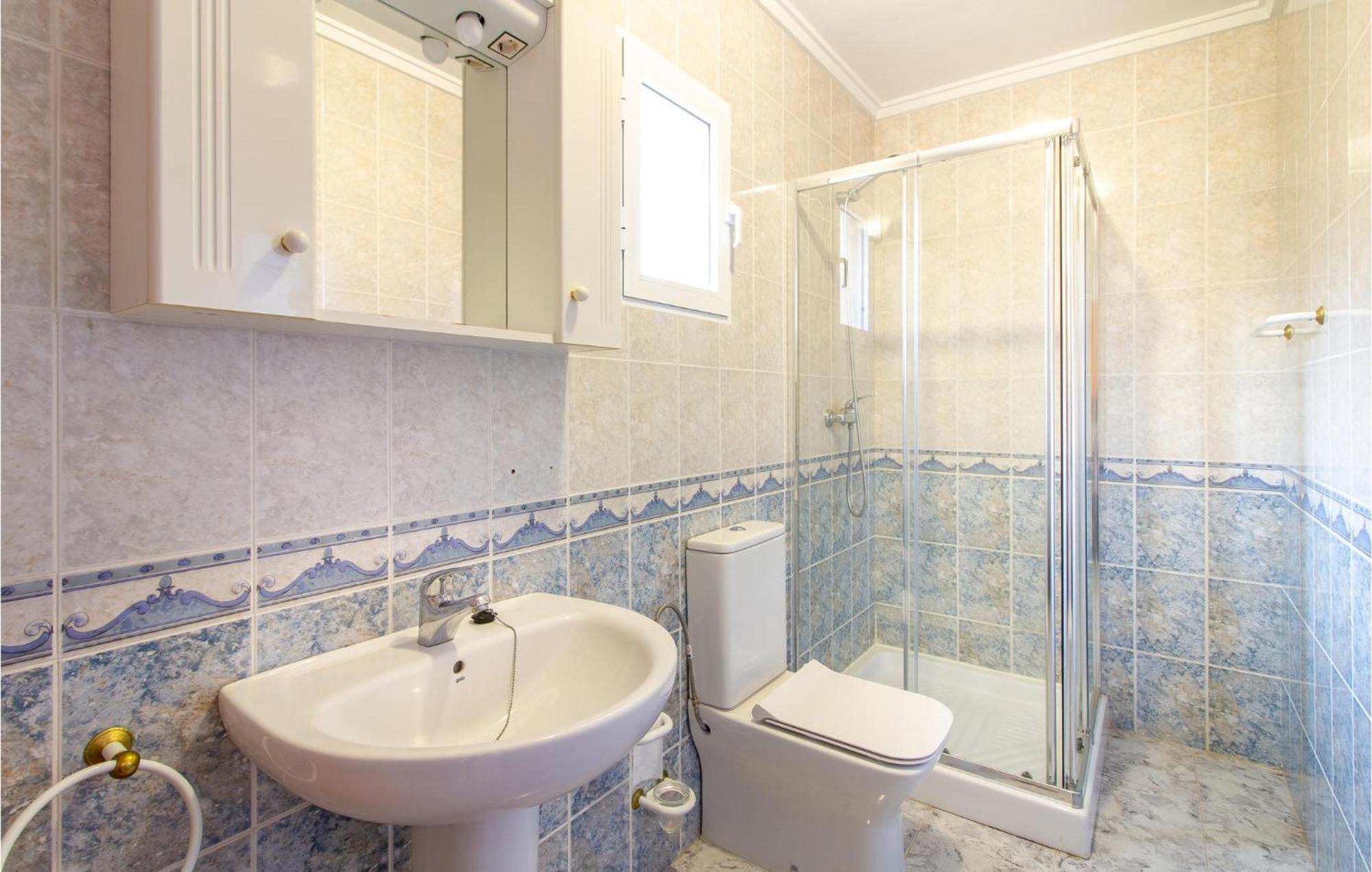 Beautiful Home In Gran Alacant With Kitchen Santa Pola Exterior photo