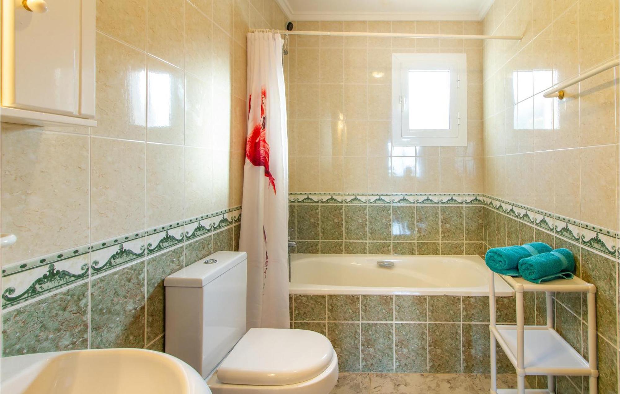 Beautiful Home In Gran Alacant With Kitchen Santa Pola Exterior photo