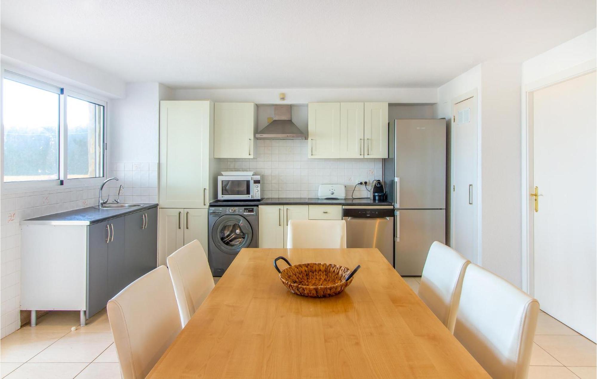 Beautiful Home In Gran Alacant With Kitchen Santa Pola Exterior photo